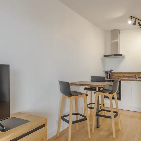 Calme Avec Grande Terrasse, Aytre, Proche Lac, 2 Pers. - Fr-1-258-213 Lägenhet *