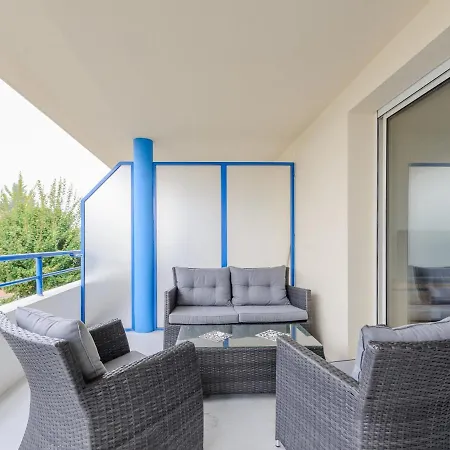 Lägenhet Calme Avec Grande Terrasse, Aytre, Proche Lac, 2 Pers. - Fr-1-258-213 *