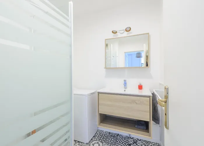 Calme Avec Grande Terrasse, Aytre, Proche Lac, 2 Pers. - Fr-1-258-213 Apartment Aytre